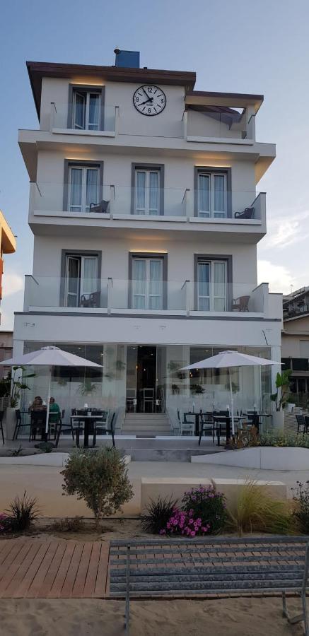 Hotel Brienz Bellaria-Igea Marina Ngoại thất bức ảnh